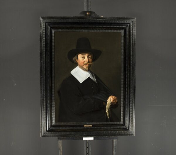 Hals, Frans painting - Portrait of a Gentleman, in black, wearing a hat (web)